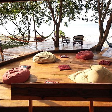 The Boarding House Sihanoukville Bagian luar foto