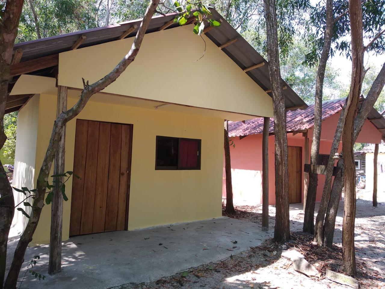 The Boarding House Sihanoukville Bagian luar foto